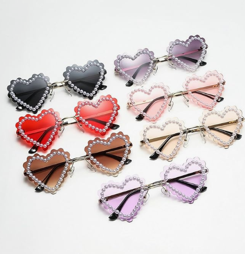 Womens Heart Shape Diamneties Love Sunglasses