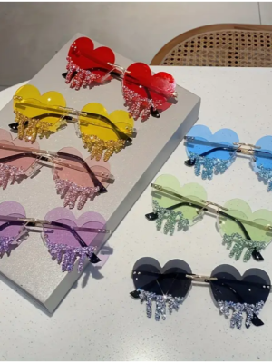 Bleeding Heart Shaped Dripping Tinted Diamantes Heart Sunglasses