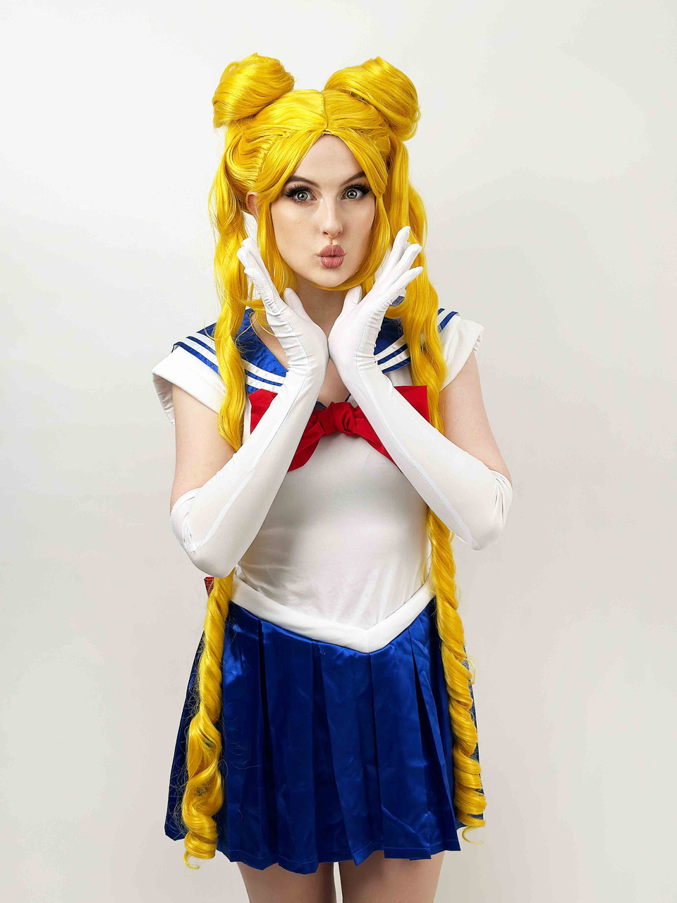 Moon Guardian Sailor Cosplay Yellow Gold Long Wig By Allaura - Image 4
